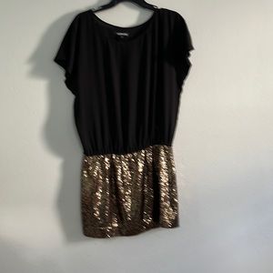 Express Y2K Blouson Mini Dress Gold Metallic Sequin Black Dropped Waist dress.